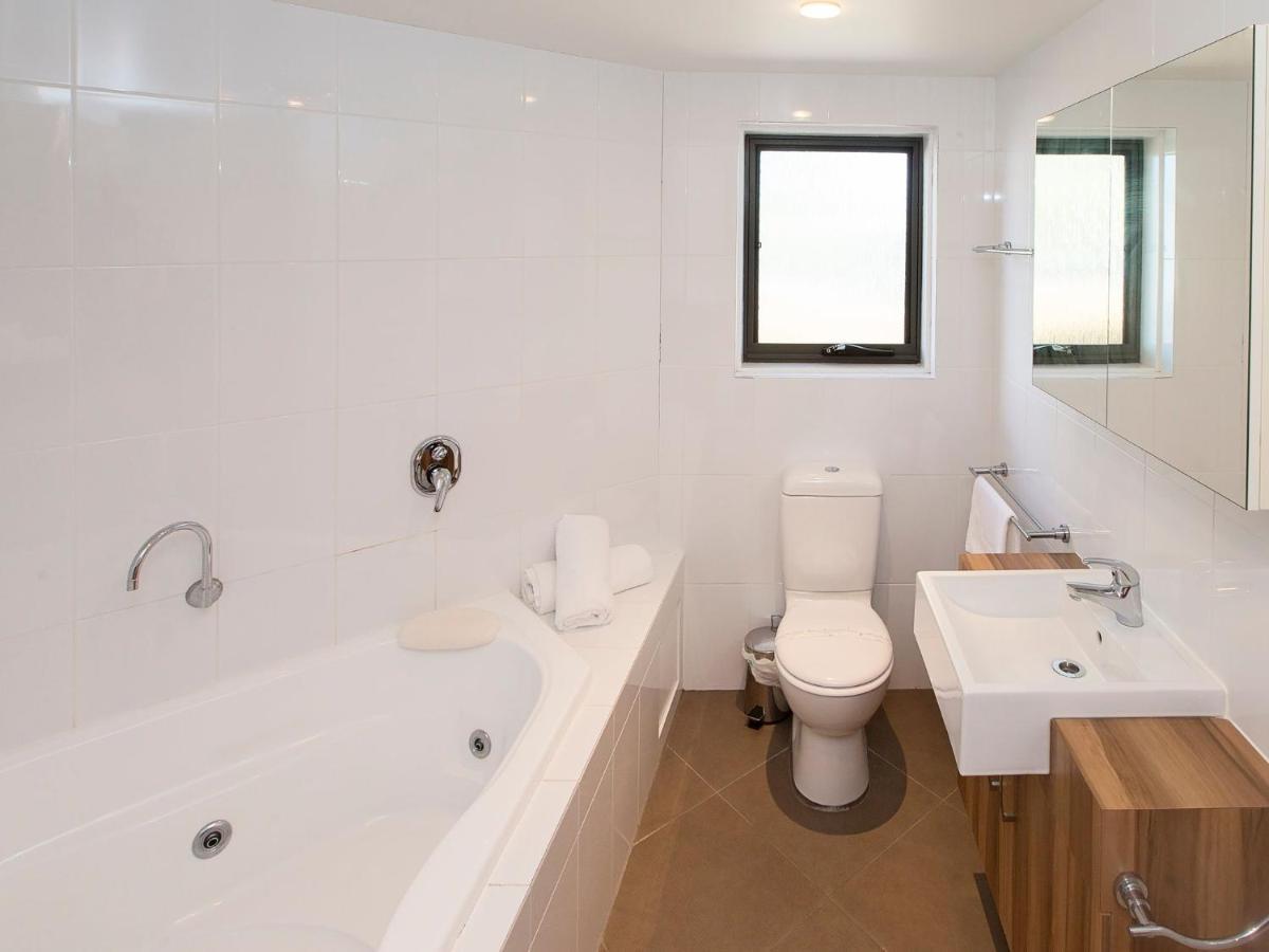 Northview 2 - Modern 2Br Townhouse L Lake View L Central Location L Spa Bath L Wifi Jindabyne Exterior photo